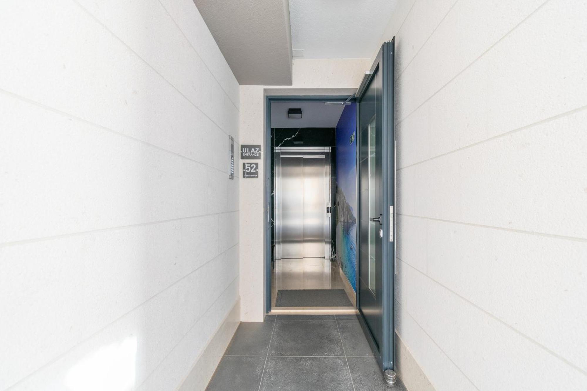 Lux Apartment Aleo Makarska Dış mekan fotoğraf